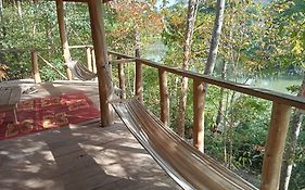 Tad Lo - Fandee Island - Mountain House - Bolaven Loop Pakse